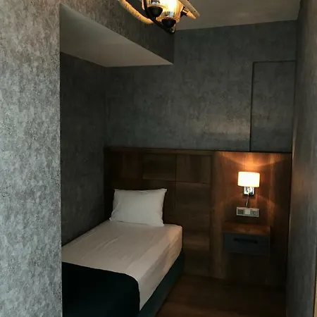 Dedehan Hotel